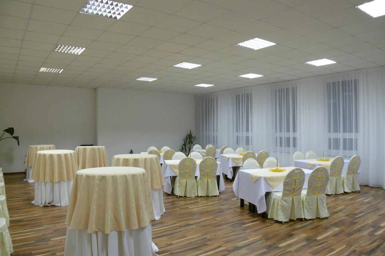 Svatojansky Kastiel Hotel Liptovský Ján Exterior foto